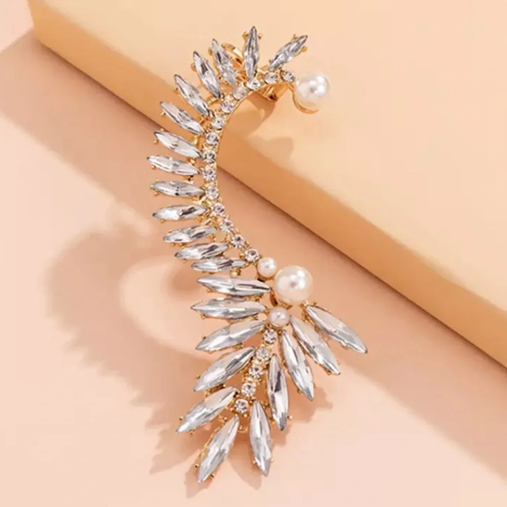 ⚜️𝟯𝟬%𝗢𝗙𝗙 𝗯𝘂𝗻𝗱𝗹𝗲𝘀 𝟯+⚜️ NEW Rhinestone Pearl Crawler Earring - Picture 4 of 8
